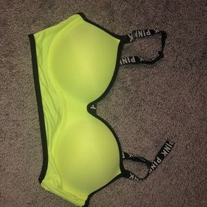 VS Pink Underwire Sports Bra 32a